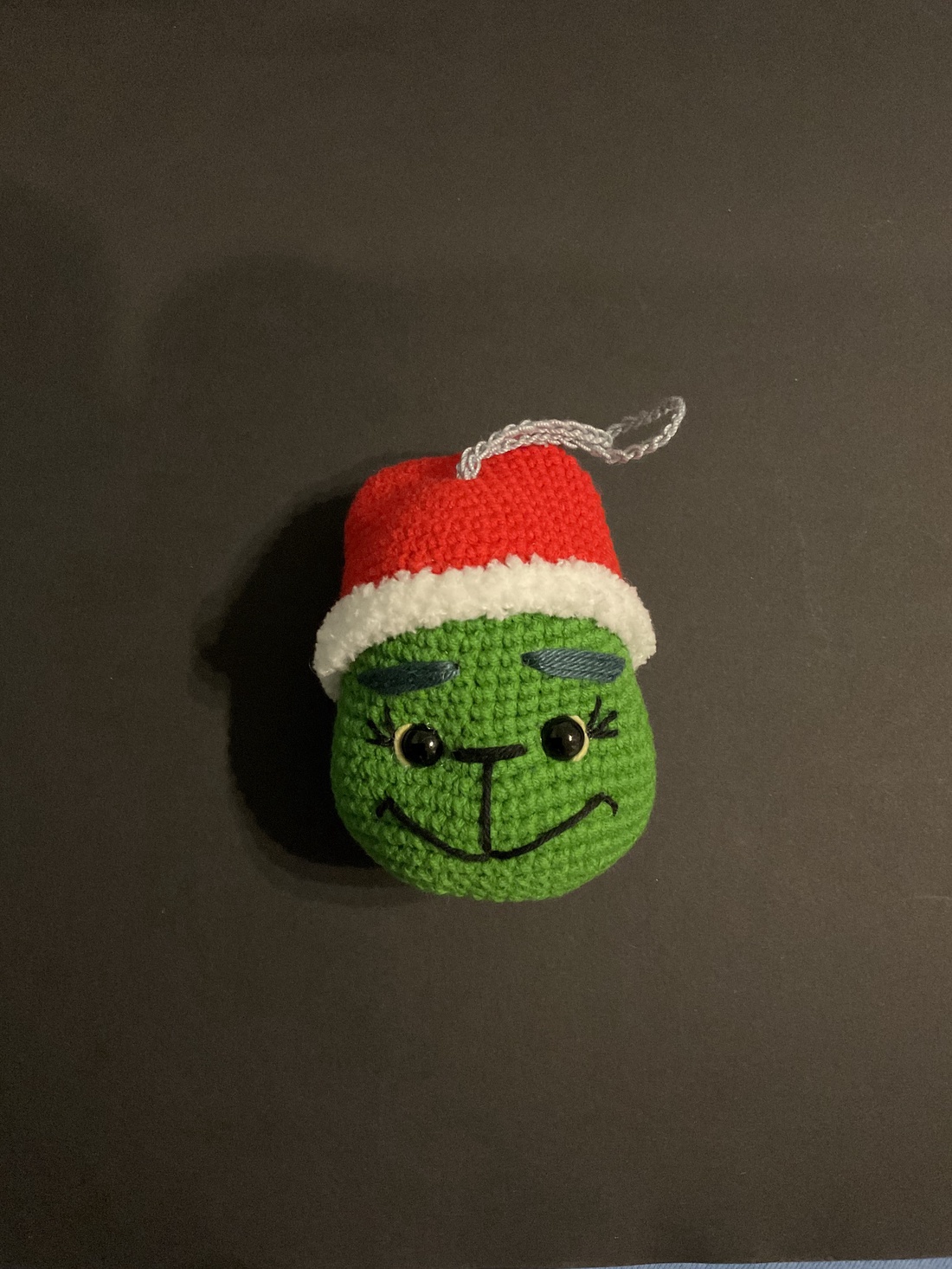 Set 3 globuri croșetate pentru brad  Grinch cu expresii diferite - accesorii de crăciun - decorațiuni de crăciun de casă - decorațiuni pentru pomul de crăciun - Artynos.ro