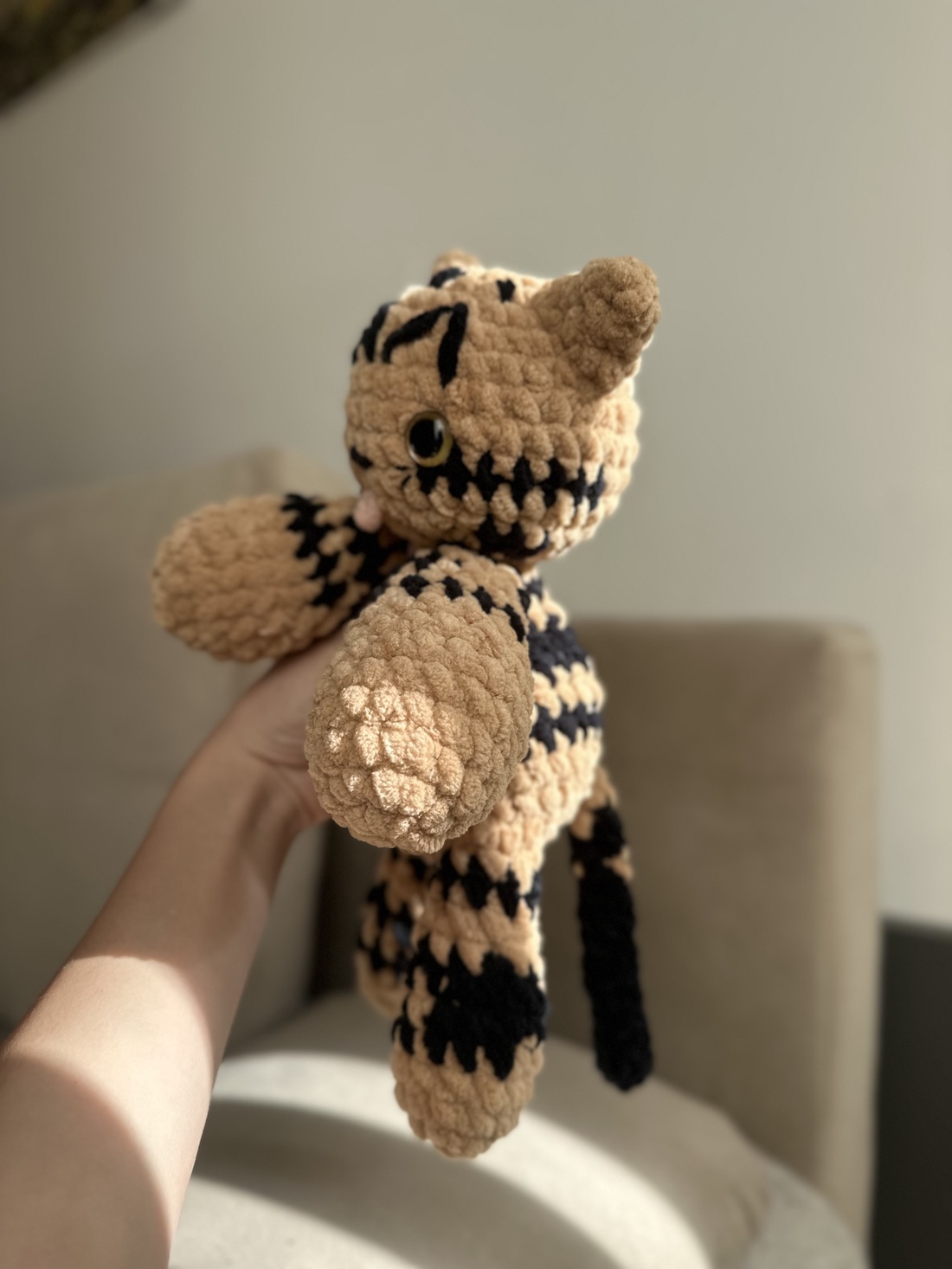 Pisicuță croșetată  - jucării și echipamente pentru copii - plușuri - figurine de pluș - Artynos.ro