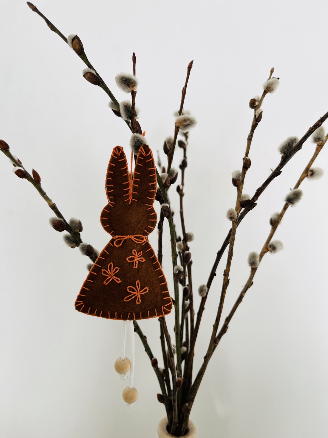 Iepuraș de Paște și farfurie cu ouă -  - Artynos.ro