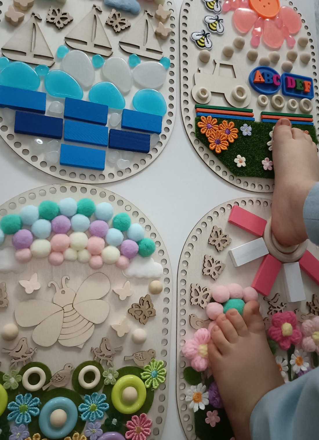 Covor senzorial/ panou Montessori handmade  - jucării și echipamente pentru copii - jocuri de gândire - jocuri de echilibru - Artynos.ro