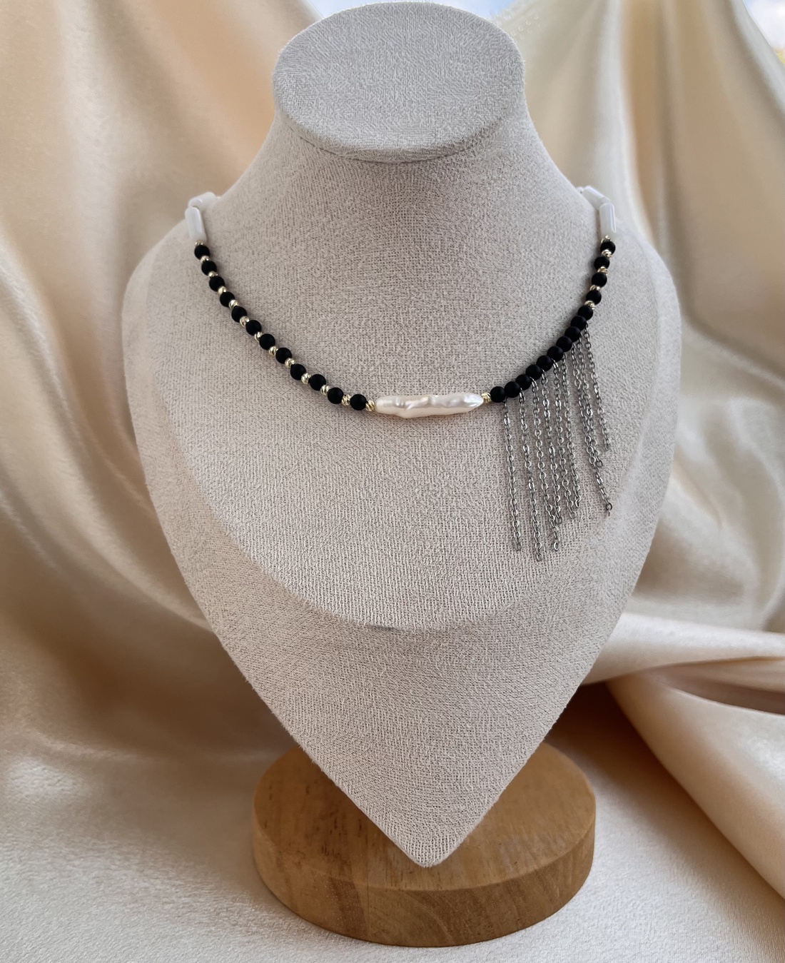 Set colier și cercei - accesorii nuntă - bijuterii mireasă - set bijuterii de mireasă - Artynos.ro Set colier și cercei - accesorii nuntă - bijuterii mireasă - set bijuterii de mireasă - Artynos.ro