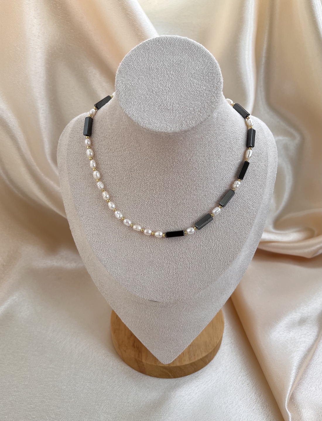 Set colier și cercei  - accesorii nuntă - bijuterii mireasă - set bijuterii de mireasă - Artynos.ro