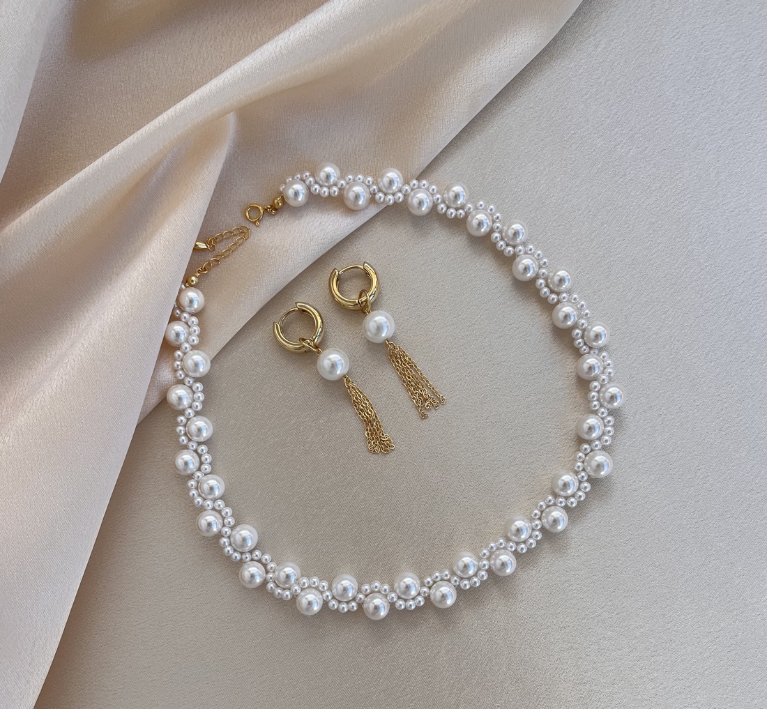 Set colier și cercei handmade - accesorii nuntă - bijuterii mireasă - colier mireasă - Artynos.ro Set colier și cercei handmade - accesorii nuntă - bijuterii mireasă - colier mireasă - Artynos.ro