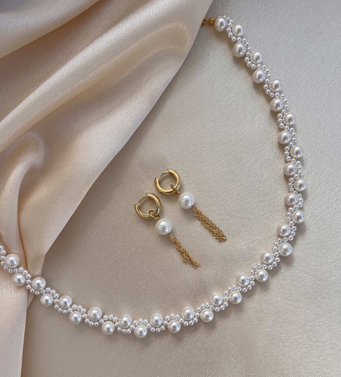 Set colier și cercei handmade - accesorii nuntă - bijuterii mireasă - colier mireasă - Artynos.ro Set colier și cercei handmade - accesorii nuntă - bijuterii mireasă - colier mireasă - Artynos.ro