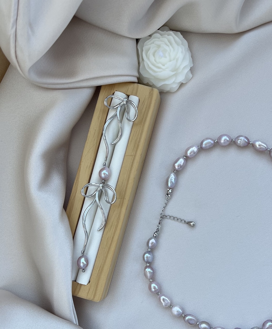 Set colier și cercei handmade - accesorii nuntă - accesorii de nuntă - șaluri și bolero pentru mireasă - Artynos.ro