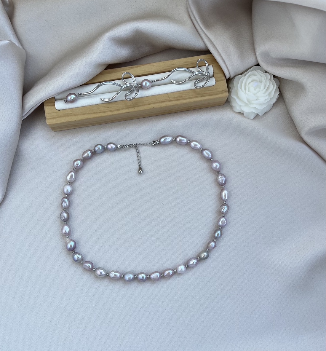 Set colier și cercei handmade - accesorii nuntă - accesorii de nuntă - șaluri și bolero pentru mireasă - Artynos.ro