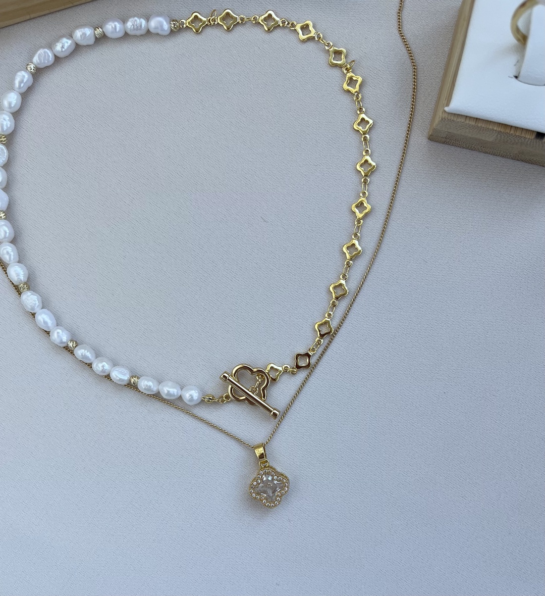 Set colier dublu, inel și cercei - accesorii nuntă - bijuterii mireasă - colier mireasă - Artynos.ro