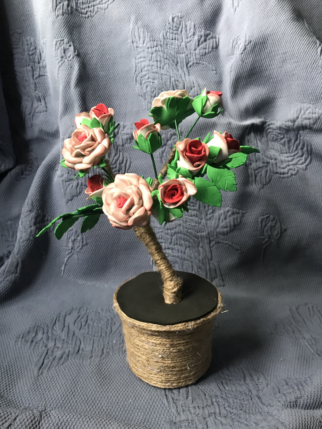 Trandafir in vas - casă & stil de viață - accesorii pentru decorat casa - decorațiuni de masă și decorațiuni pentru rafturi - bonsai, bonsai boluri, bonsai copac - Artynos.ro Trandafir in vas - casă & stil de viață - accesorii pentru decorat casa - decorațiuni de masă și decorațiuni pentru rafturi - bonsai, bonsai boluri, bonsai copac - Artynos.ro