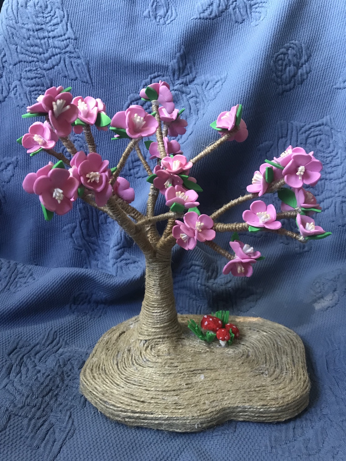 Copac cu flori roz - casă & stil de viață - accesorii pentru decorat casa - decorațiuni de masă și decorațiuni pentru rafturi - boluri din ceramică, boluri decorative - Artynos.ro Copac cu flori roz - casă & stil de viață - accesorii pentru decorat casa - decorațiuni de masă și decorațiuni pentru rafturi - boluri din ceramică, boluri decorative - Artynos.ro