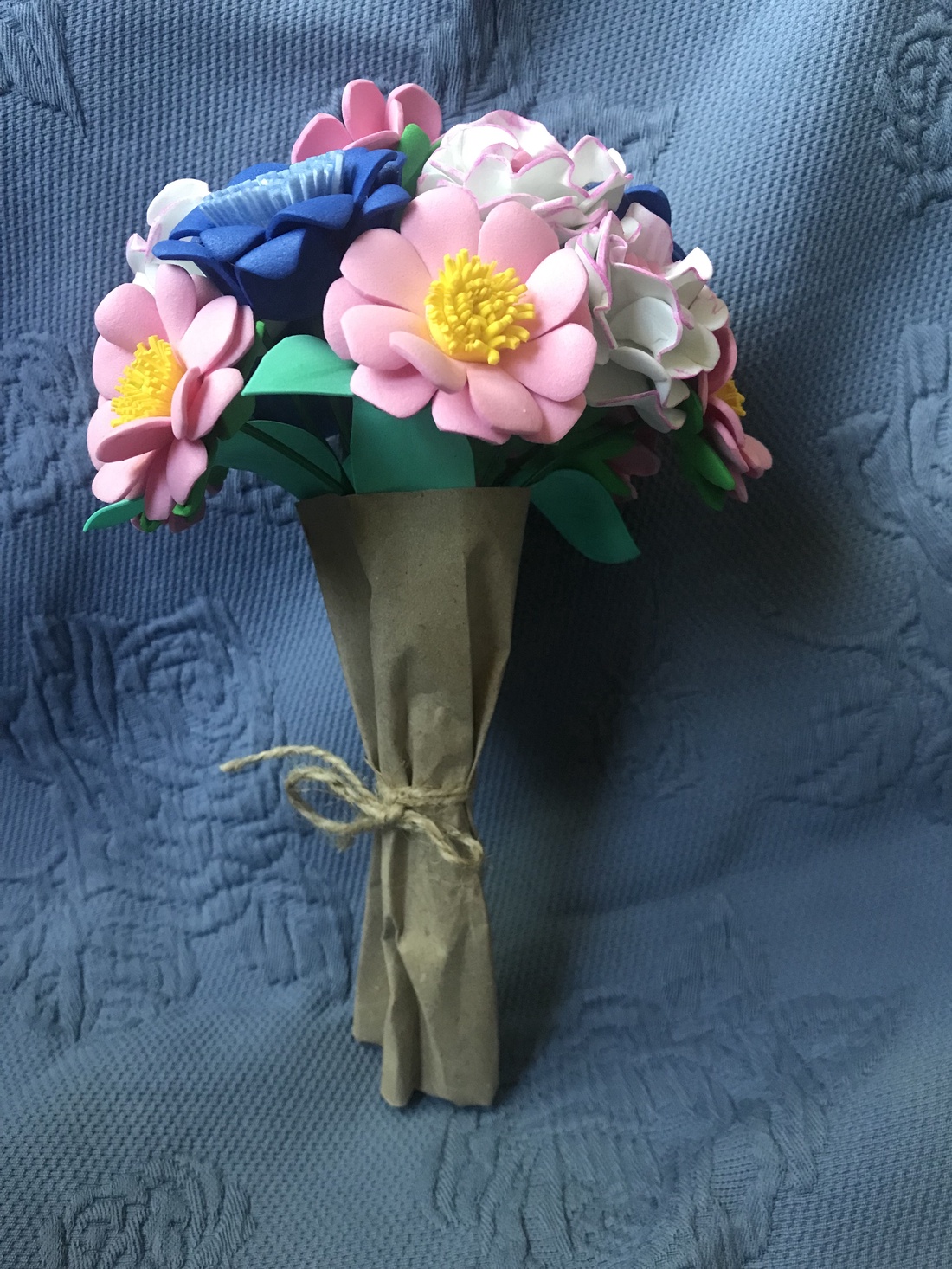 Buchet flori simplu - casă & stil de viață - accesorii pentru decorat casa - suport de flori - buchete de flori - Artynos.ro Buchet flori simplu - casă & stil de viață - accesorii pentru decorat casa - suport de flori - buchete de flori - Artynos.ro