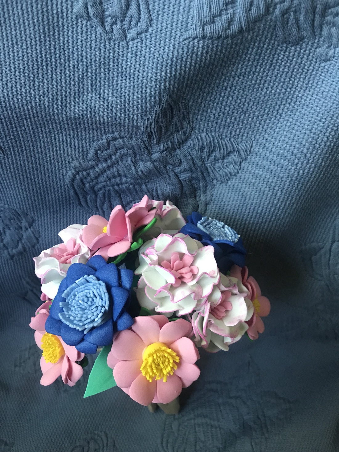 Buchet flori simplu - casă & stil de viață - accesorii pentru decorat casa - suport de flori - buchete de flori - Artynos.ro Buchet flori simplu - casă & stil de viață - accesorii pentru decorat casa - suport de flori - buchete de flori - Artynos.ro