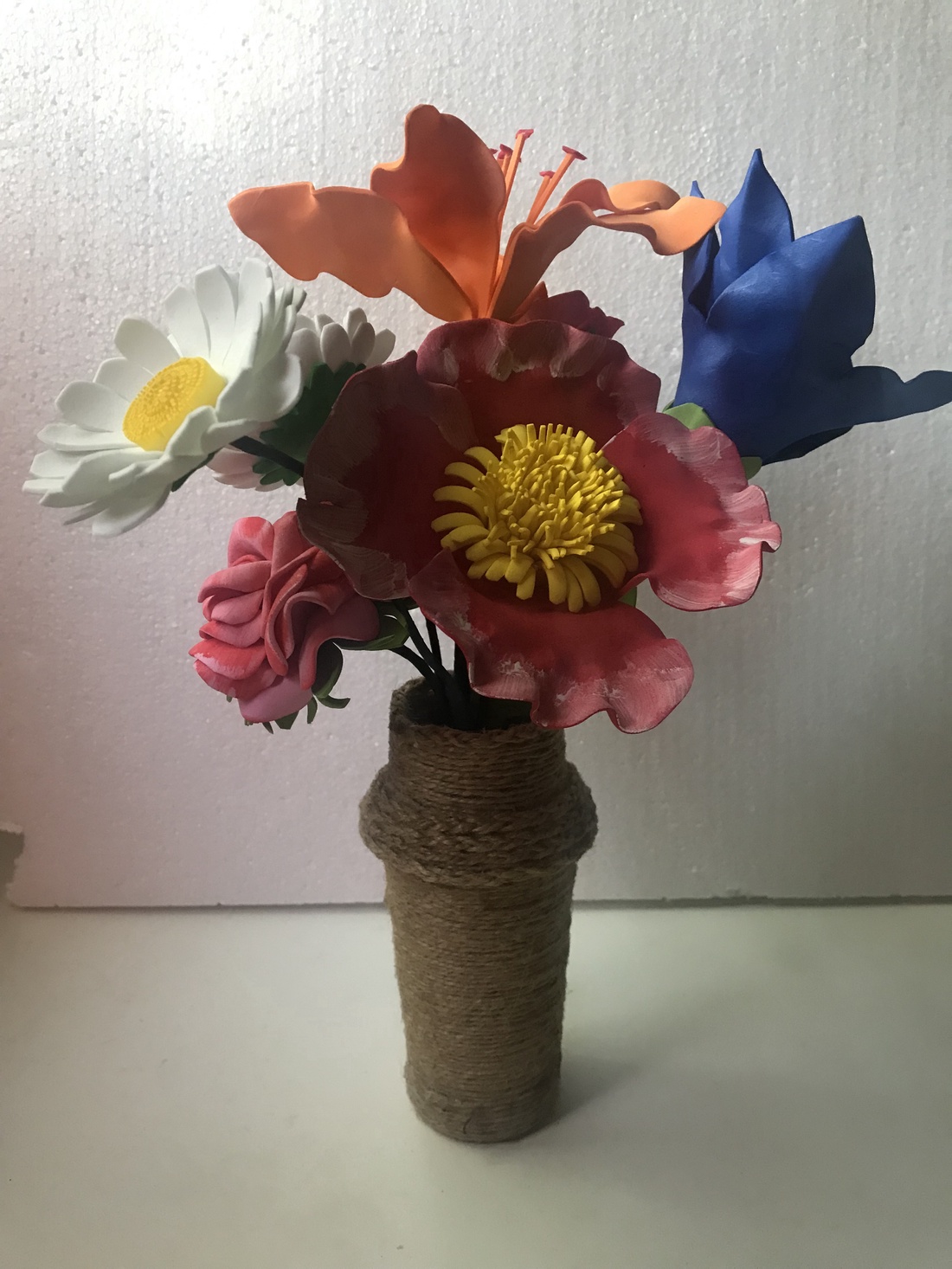 Vas cu flori - casă & stil de viață - accesorii pentru decorat casa - decorațiuni de geam și decorațiuni de ușă  - ornamente de ușă  - Artynos.ro