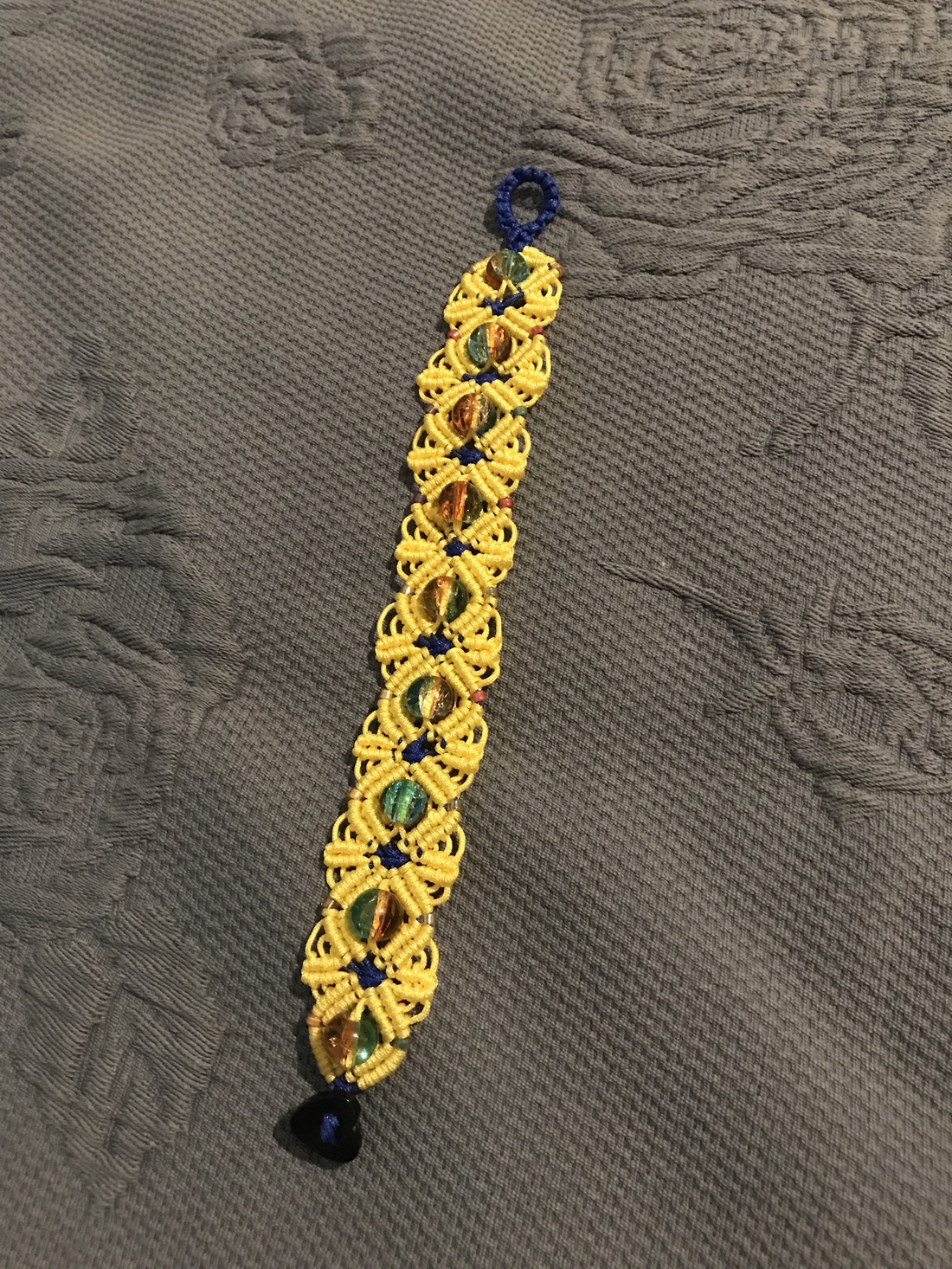 Brățara macrame Floral - bijuterii - brățări - brățări împletite - Artynos.ro Brățara macrame Floral - bijuterii - brățări - brățări împletite - Artynos.ro