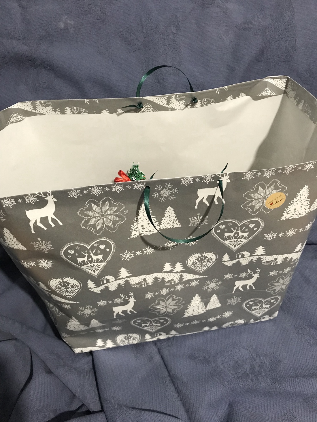 Decor handmade de Crăciun - brad cu un om de zapada - crăciun - cadouri de moș crăciun - cadouri de moș crăciun - Artynos.ro