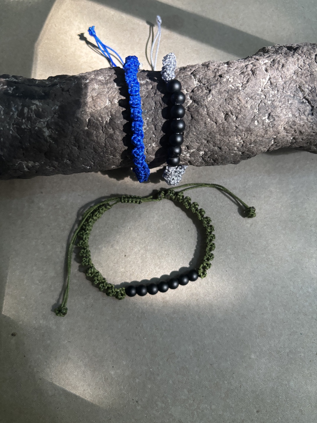 Azimut, brățară bile macrame - bijuterii - brățări - brățări împletite - Artynos.ro