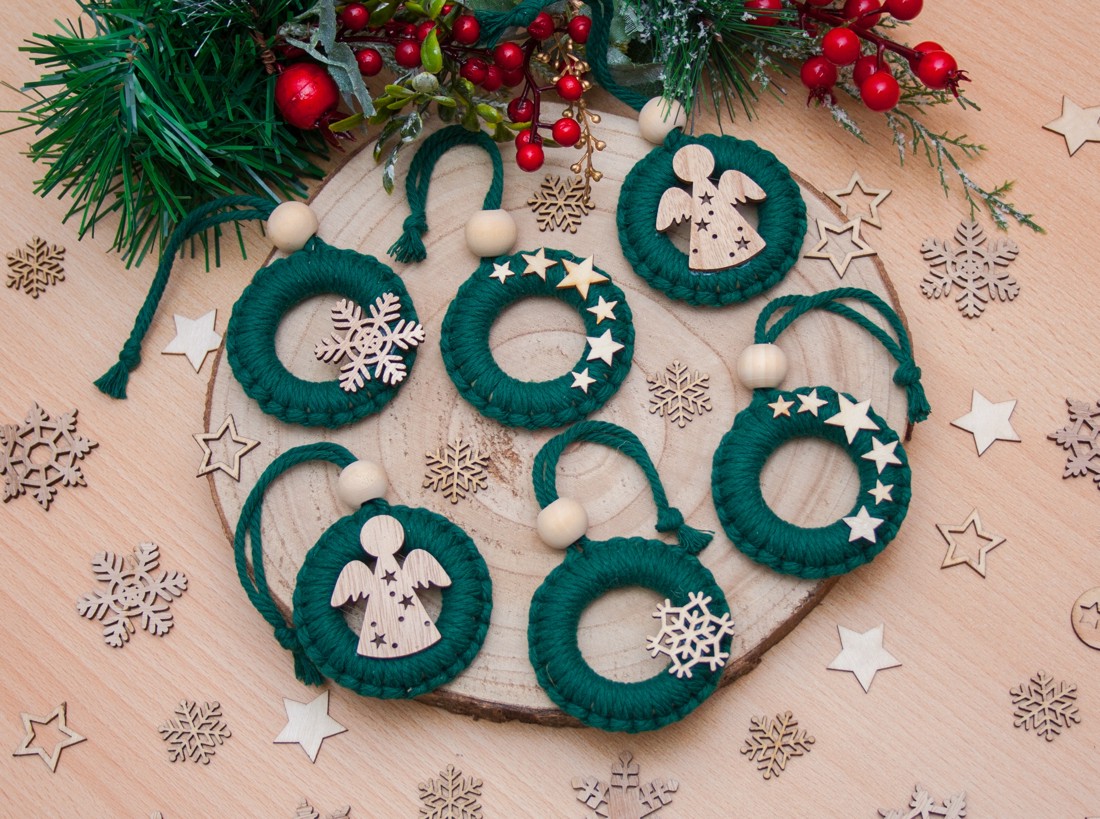 Macrame hoop ornament de Crăciun 6 bucăți - Verde închis -  - Artynos.ro