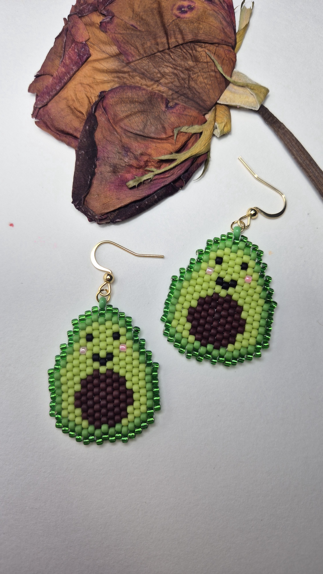 Cercei Avocado  - bijuterii - cercei - cercei din mărgele - Artynos.ro