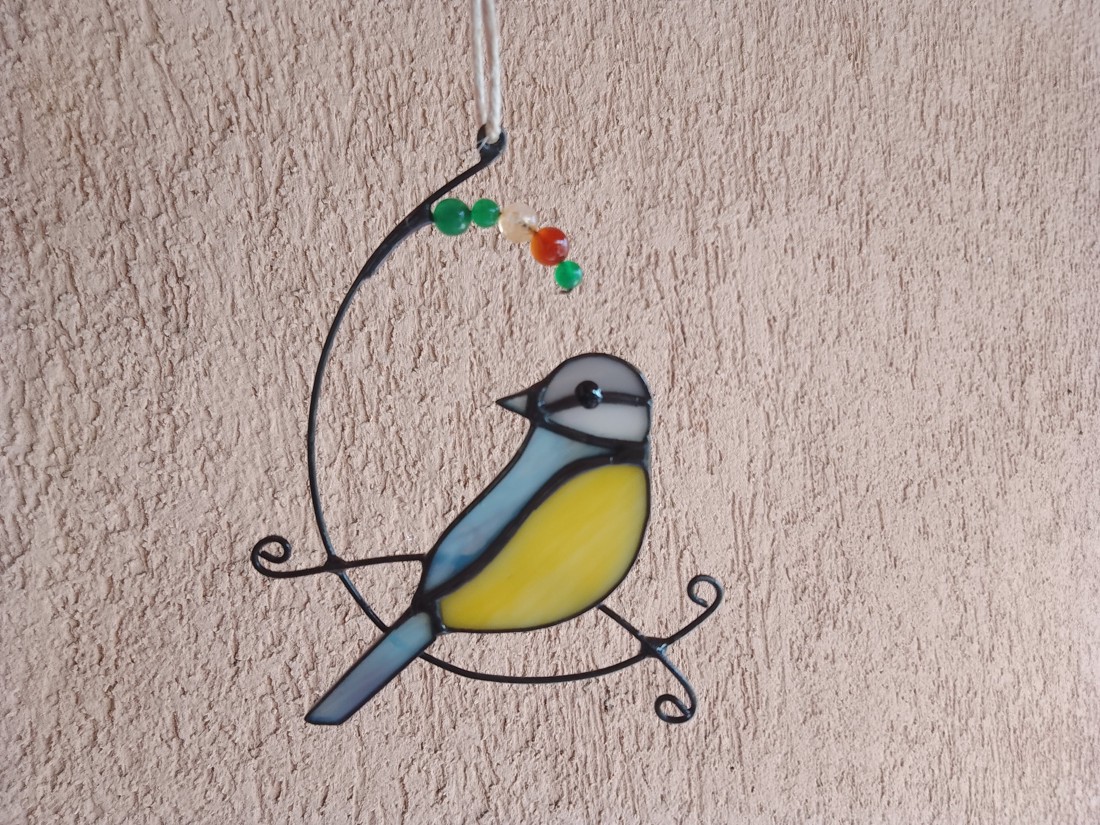BLUE CINEGE pe o ramură de copac TIFFANY Suncatcher / fereastră decor pentru iubitorii de natură - casă & stil de viață - accesorii pentru decorat casa - decorațiuni de geam și decorațiuni de ușă - decor ferestre și autocolant pentru geam - Artynos.ro BLUE CINEGE pe o ramură de copac TIFFANY Suncatcher / fereastră decor pentru iubitorii de natură - casă & stil de viață - accesorii pentru decorat casa - decorațiuni de geam și decorațiuni de ușă - decor ferestre și autocolant pentru geam - Artynos.ro