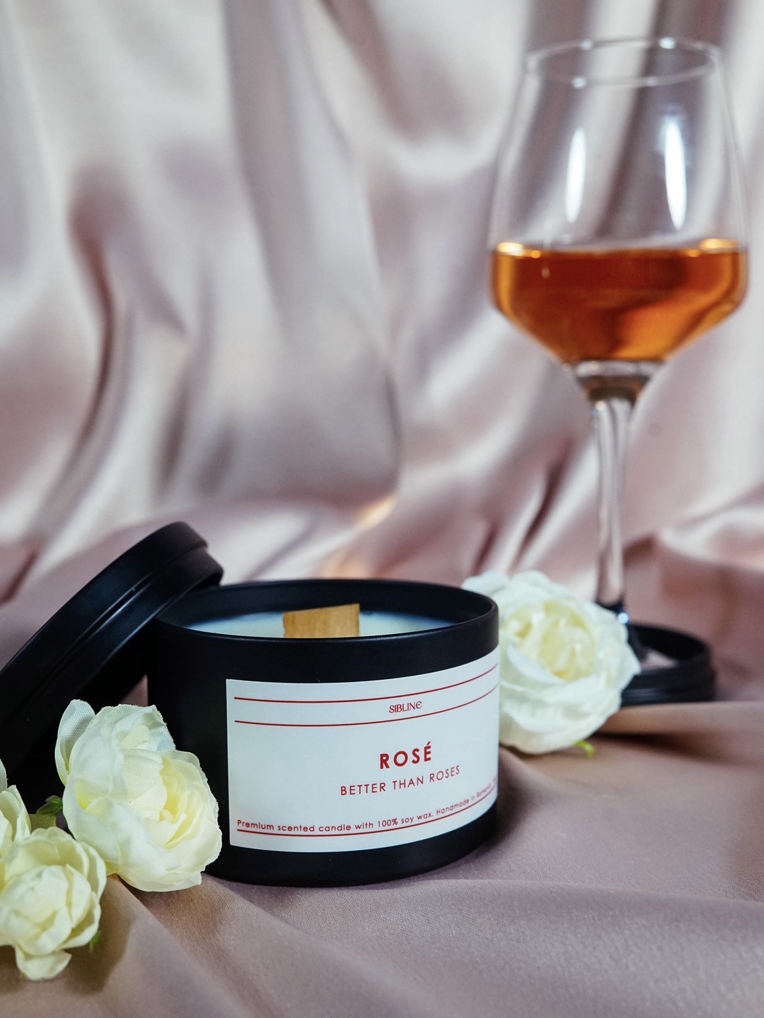 Rosé, better than roses - Lumânare parfumată cu mesaj - casă & stil de viață - lumânări, parfumuri, arome - lumânări artizanale - Artynos.ro
