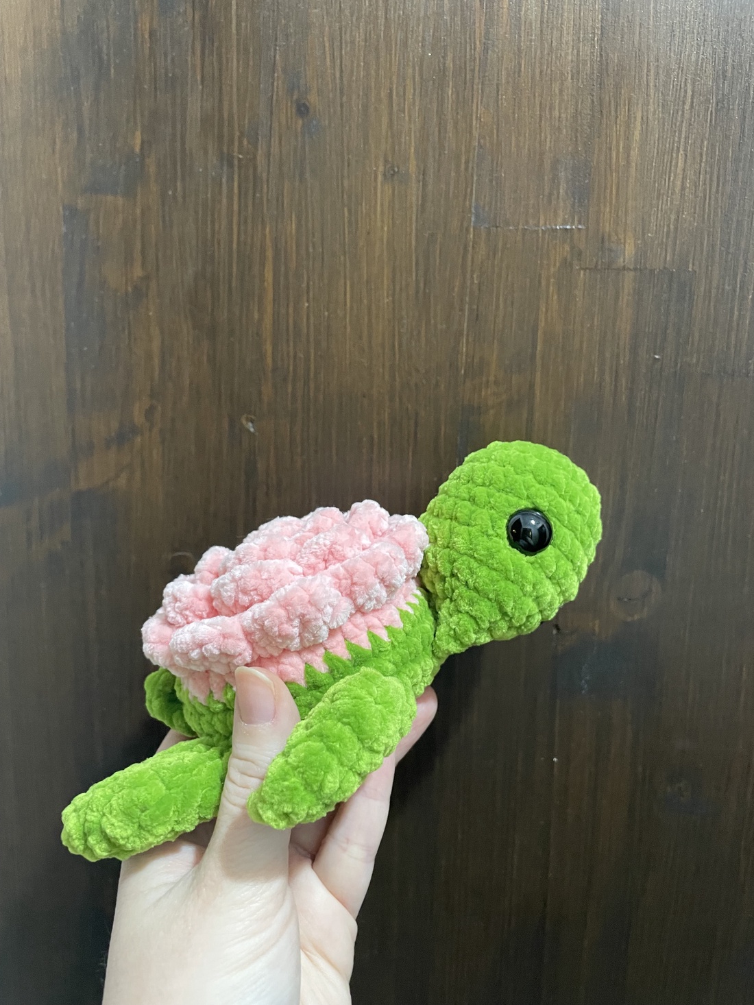 Țestoasă croșetată cu carapace trandafir - jucării și echipamente pentru copii - plușuri - broască de pluș - Artynos.ro