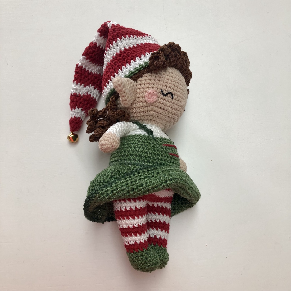 Fata elf de Crăciun - amigurumi - accesorii de crăciun - decorațiuni de crăciun de casă - spiriduși de crăciun, figurine - Artynos.ro Fata elf de Crăciun - amigurumi - accesorii de crăciun - decorațiuni de crăciun de casă - spiriduși de crăciun, figurine - Artynos.ro