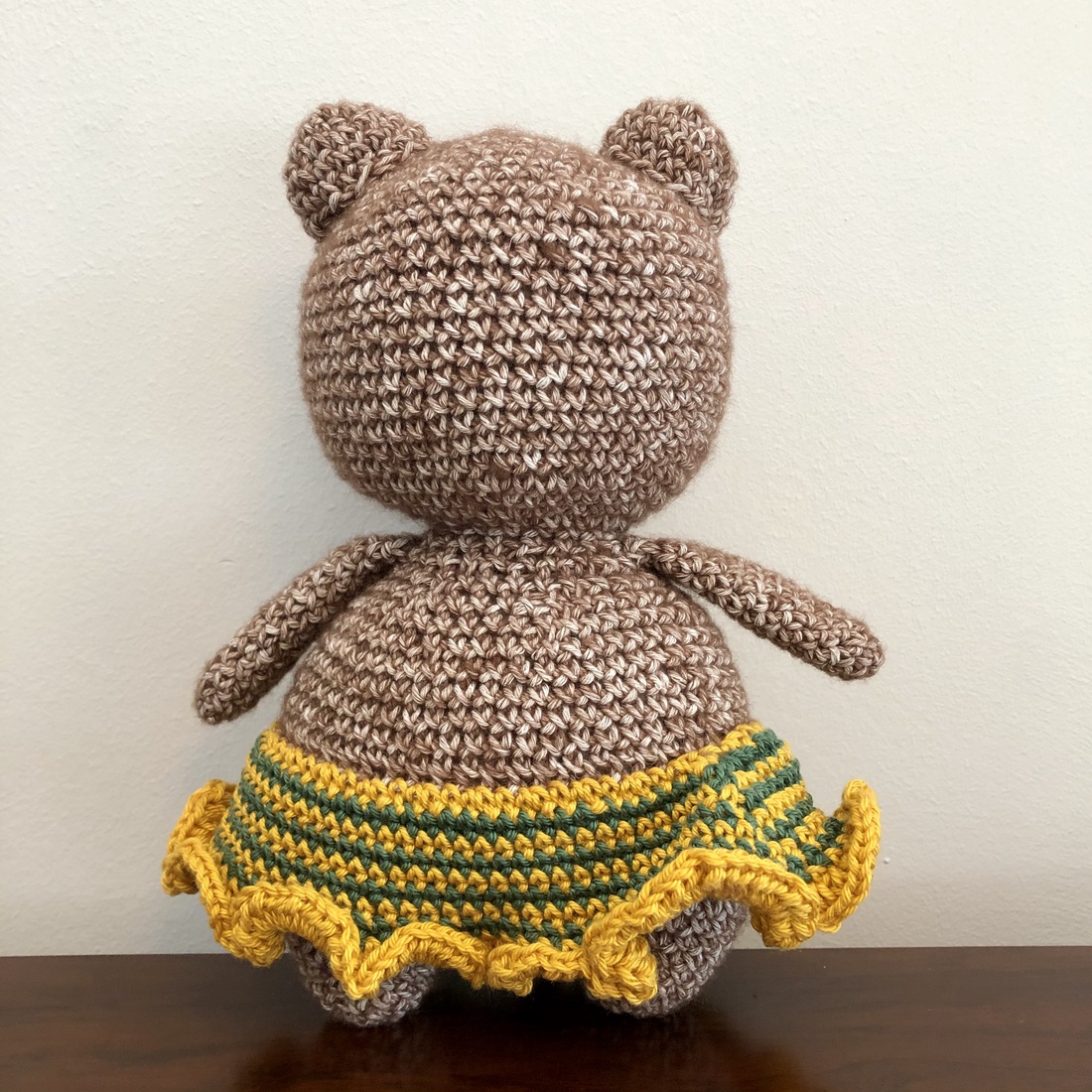 Fetiță ursuleț de pluș croșetată - amigurumi - jucării și echipamente pentru copii - plușuri - păpușă croșetată, păpușă de pluș - Artynos.ro