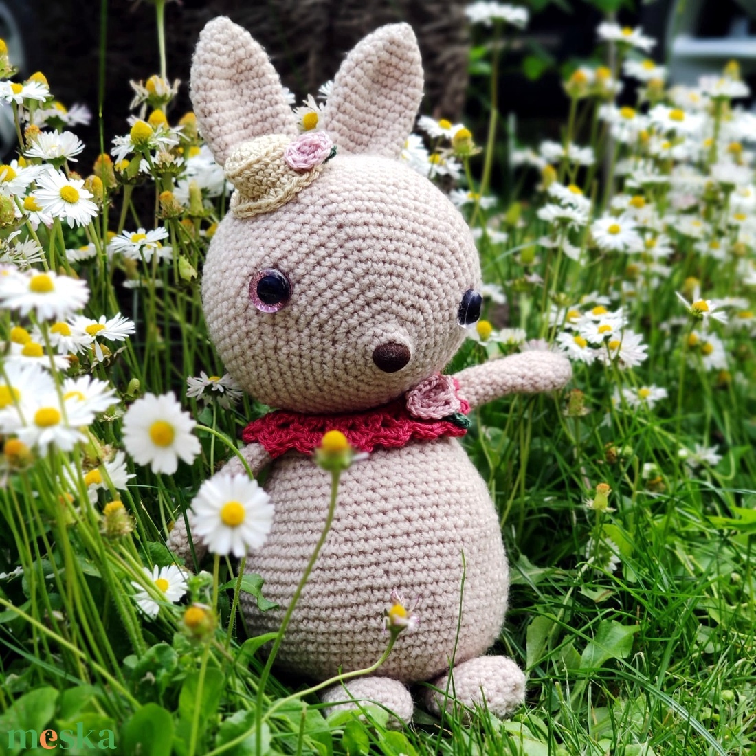 Iepuraș croșetat cu pălărie - amigurumi - jucării și echipamente pentru copii - plușuri - păpușă croșetată, păpușă de pluș - Artynos.ro Iepuraș croșetat cu pălărie - amigurumi - jucării și echipamente pentru copii - plușuri - păpușă croșetată, păpușă de pluș - Artynos.ro