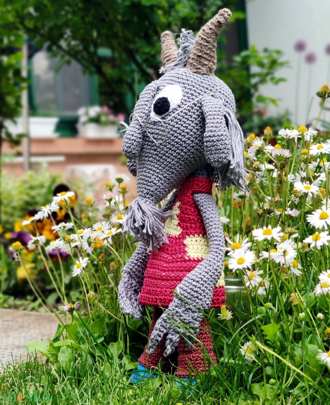 Mekk Elek - amigurumi - jucării și echipamente pentru copii - plușuri - păpușă croșetată, păpușă de pluș - Artynos.ro Mekk Elek - amigurumi - jucării și echipamente pentru copii - plușuri - păpușă croșetată, păpușă de pluș - Artynos.ro