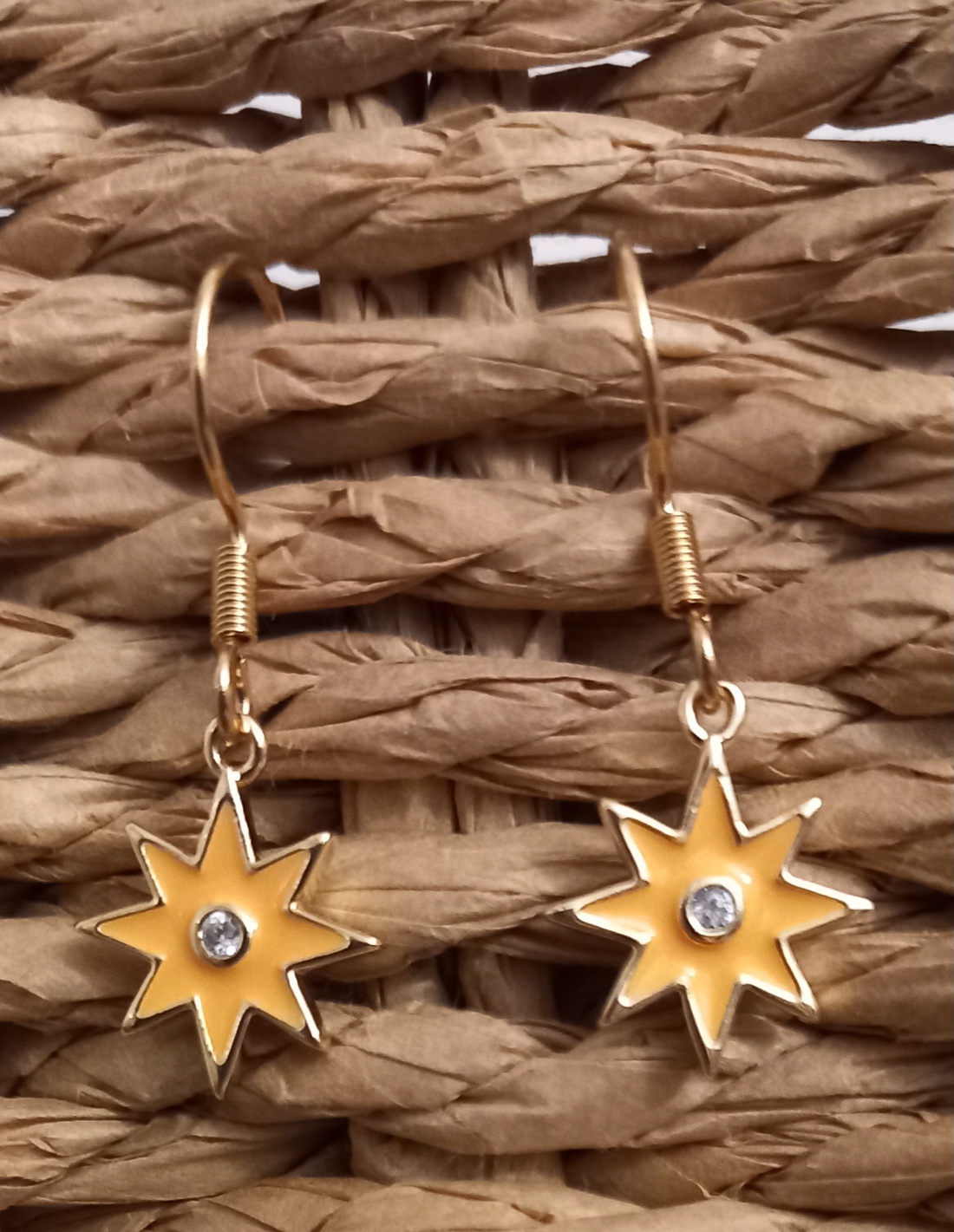Cercei handmade - bijuterii - cercei - cercei agățați - Artynos.ro Cercei handmade - bijuterii - cercei - cercei agățați - Artynos.ro
