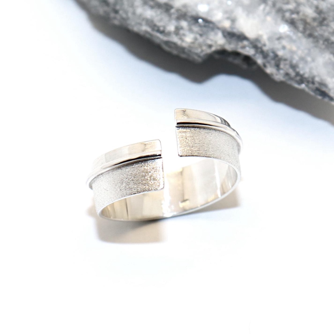 Verighetă, mat și strălucitor, inel de damă din argint, mărimea 59, reglabil (EGY.202) - bijuterii - inele - inele din argint - Artynos.ro