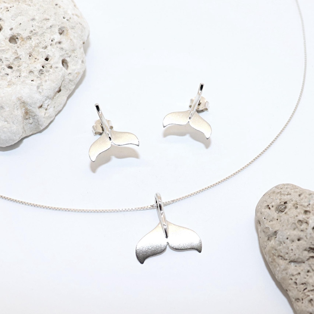 Set argintiu pentru femei cu aripioare de delfin (ESZ.014) - bijuterii - seturi de bijuterii - Artynos.ro