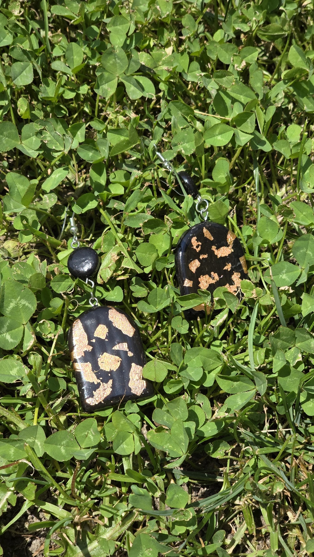 Cercei Cow Gold - bijuterii - cercei - cercei agățați - Artynos.ro Cercei Cow Gold - bijuterii - cercei - cercei agățați - Artynos.ro
