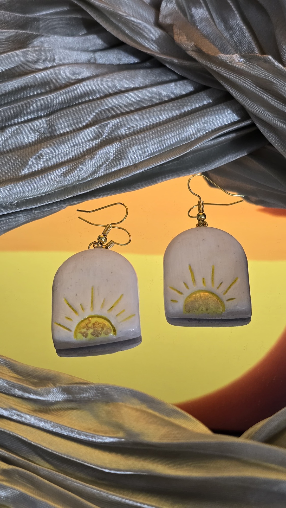 Shine On - bijuterii - cercei - cercei agățați - Artynos.ro Shine On - bijuterii - cercei - cercei agățați - Artynos.ro