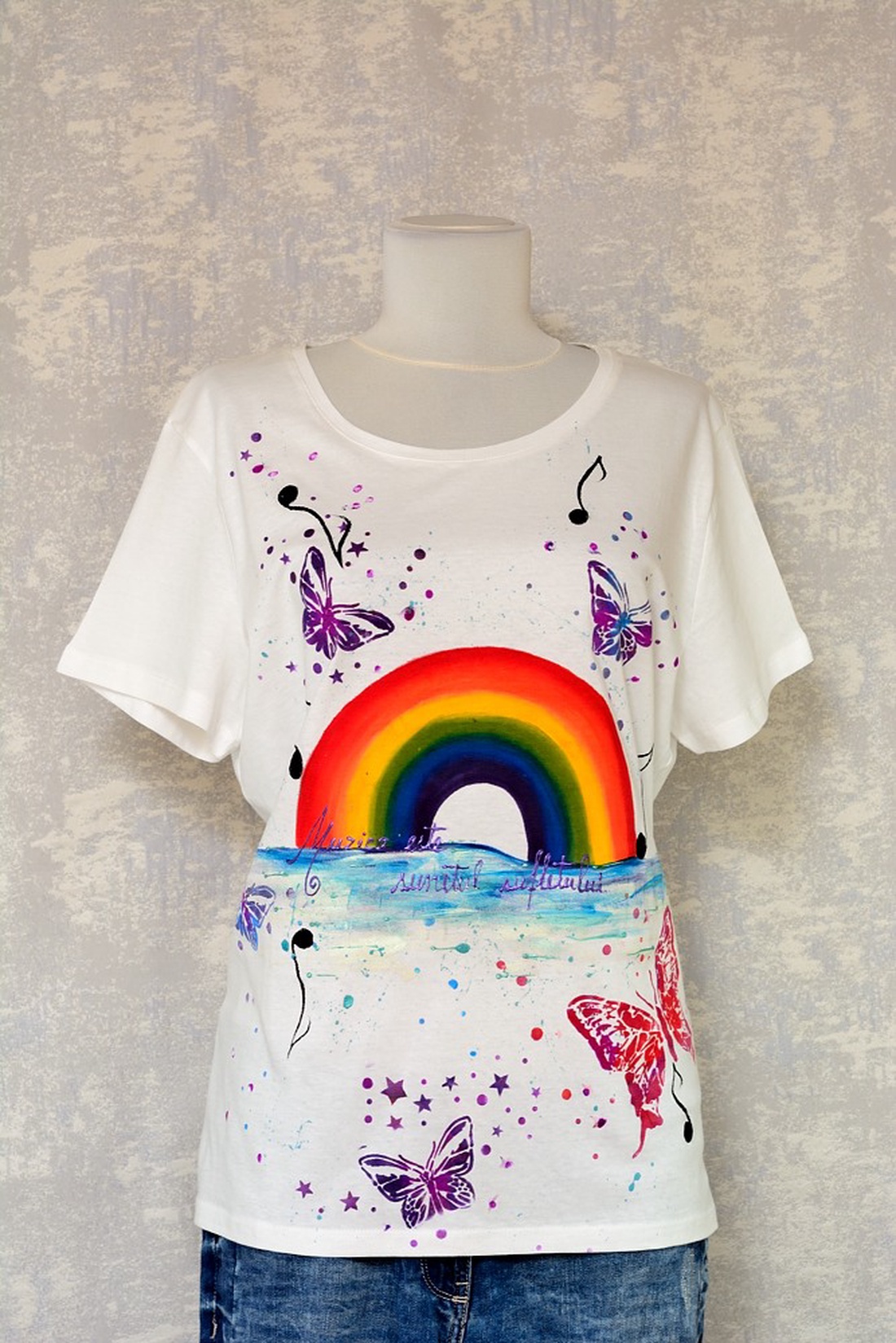 Tricou pictat manual, unicat - îmbrăcăminte și modă - haine damă - tricou și top de damă - Artynos.ro