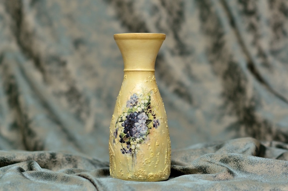 Vază flori: Lăcrămioare și albăstrele - casă & stil de viață - accesorii pentru decorat casa - suport de flori - vaze - Artynos.ro Vază flori: Lăcrămioare și albăstrele - casă & stil de viață - accesorii pentru decorat casa - suport de flori - vaze - Artynos.ro