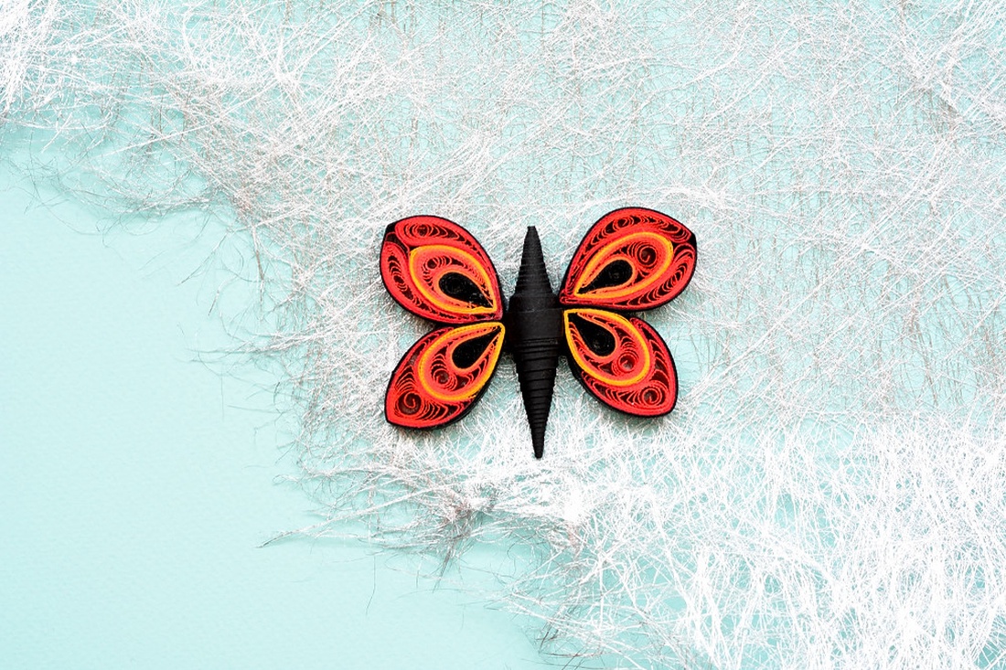 Broșă: Fluturi - bijuterii - mărțișor - Artynos.ro