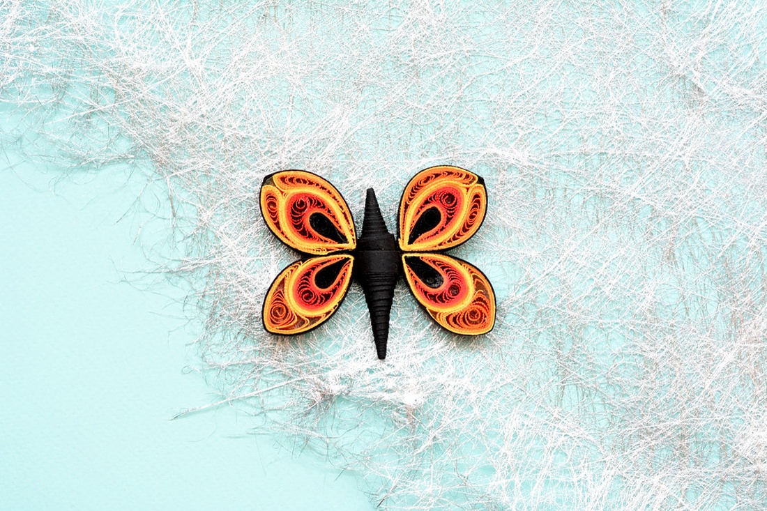 Broșă: Fluturi - bijuterii - mărțișor - Artynos.ro