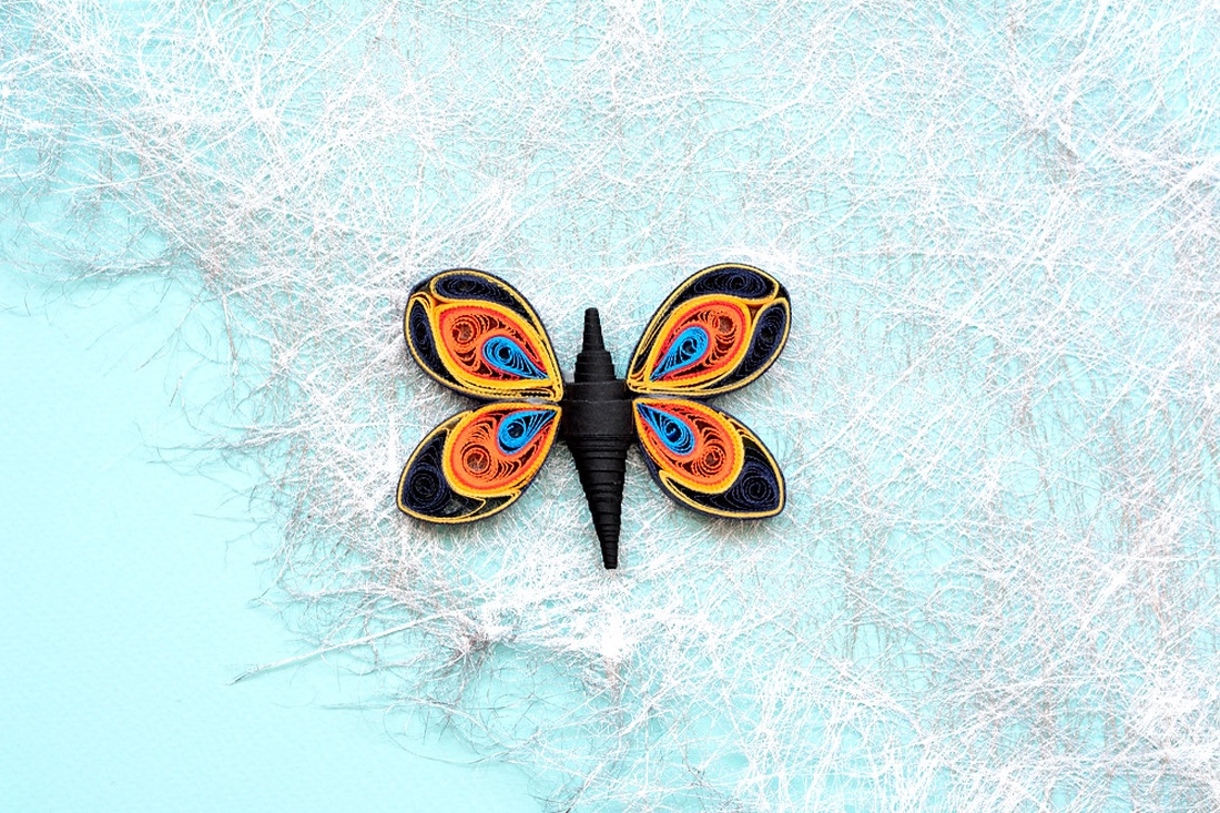 Broșă: Fluturi - bijuterii - mărțișor - Artynos.ro