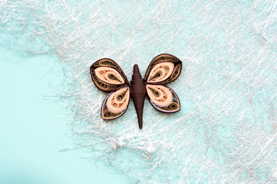 Broșă: Fluturi - bijuterii - mărțișor - Artynos.ro