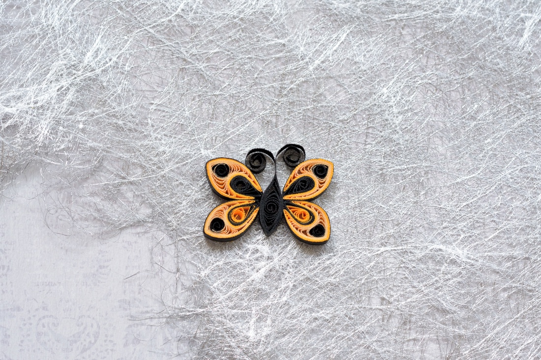 Broșă: Fluturi - bijuterii - mărțișor - Artynos.ro