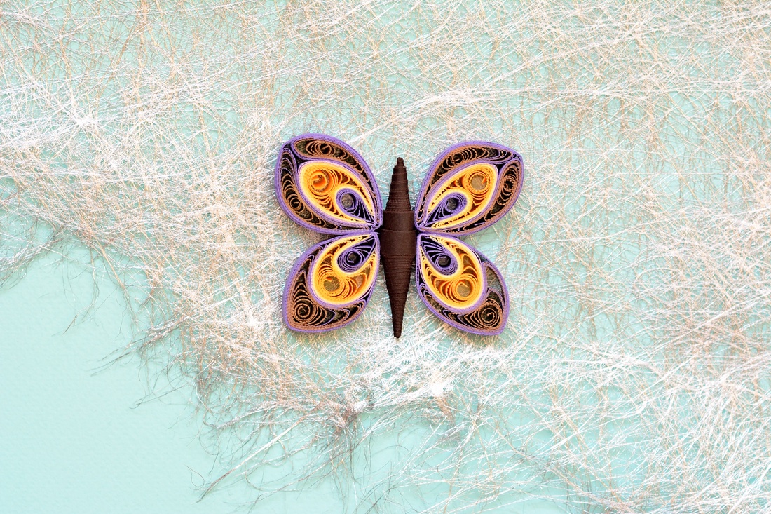 Broșă: Fluturi - bijuterii - mărțișor - Artynos.ro