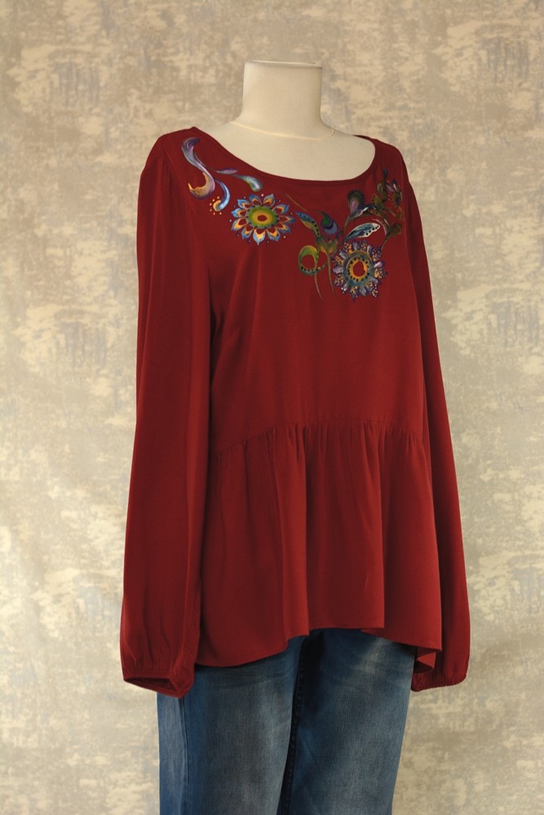 Bluză cu pictură florală, unicat - îmbrăcăminte și modă - haine damă - bluze damă - Artynos.ro