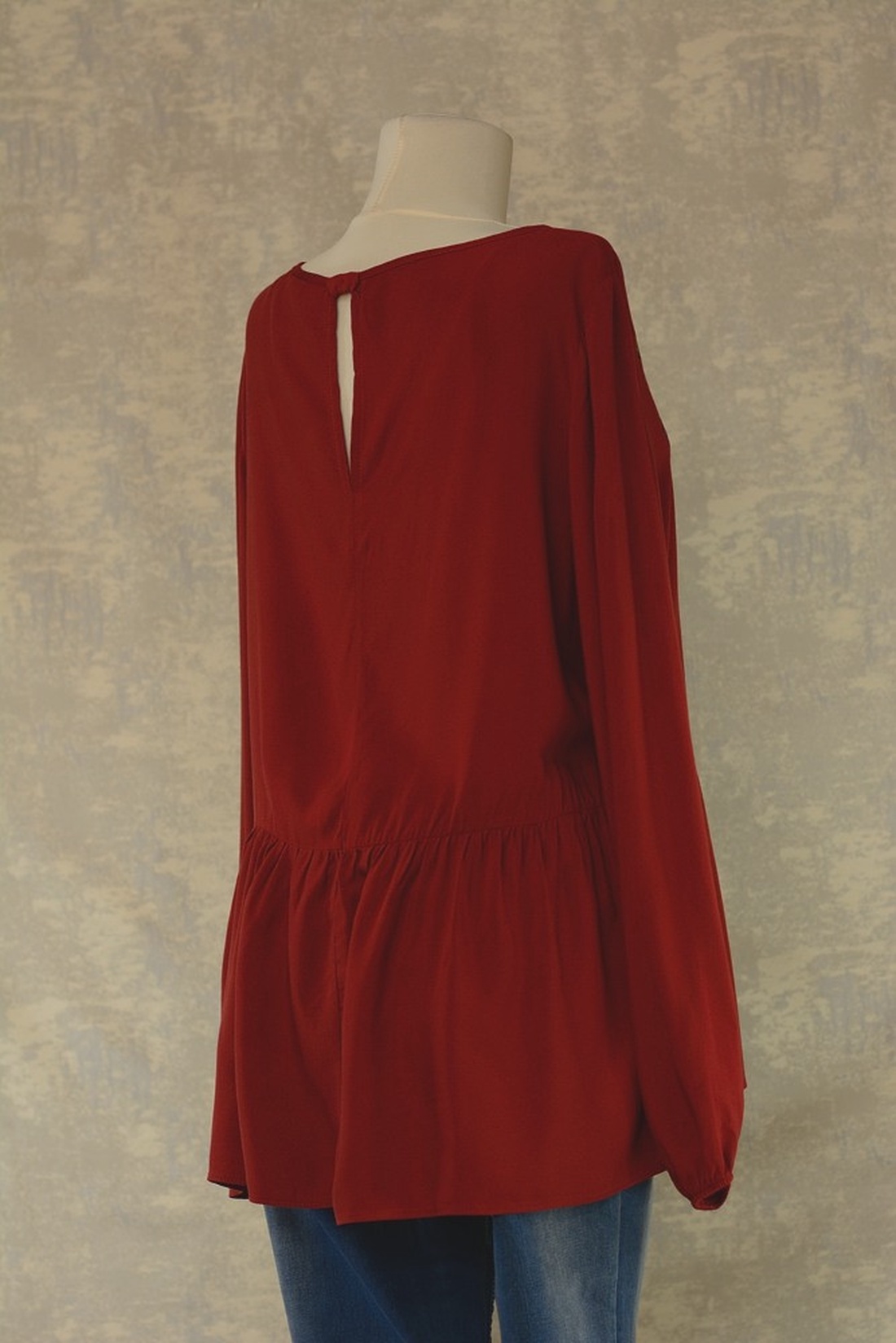 Bluză cu pictură florală, unicat - îmbrăcăminte și modă - haine damă - bluze damă - Artynos.ro