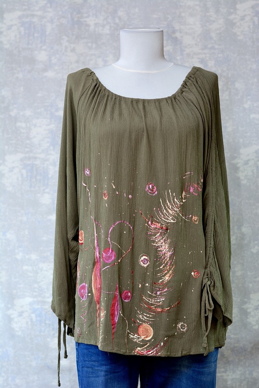 Bluză cu pictură florală, unicat - îmbrăcăminte și modă - haine damă - bluze damă - Artynos.ro
