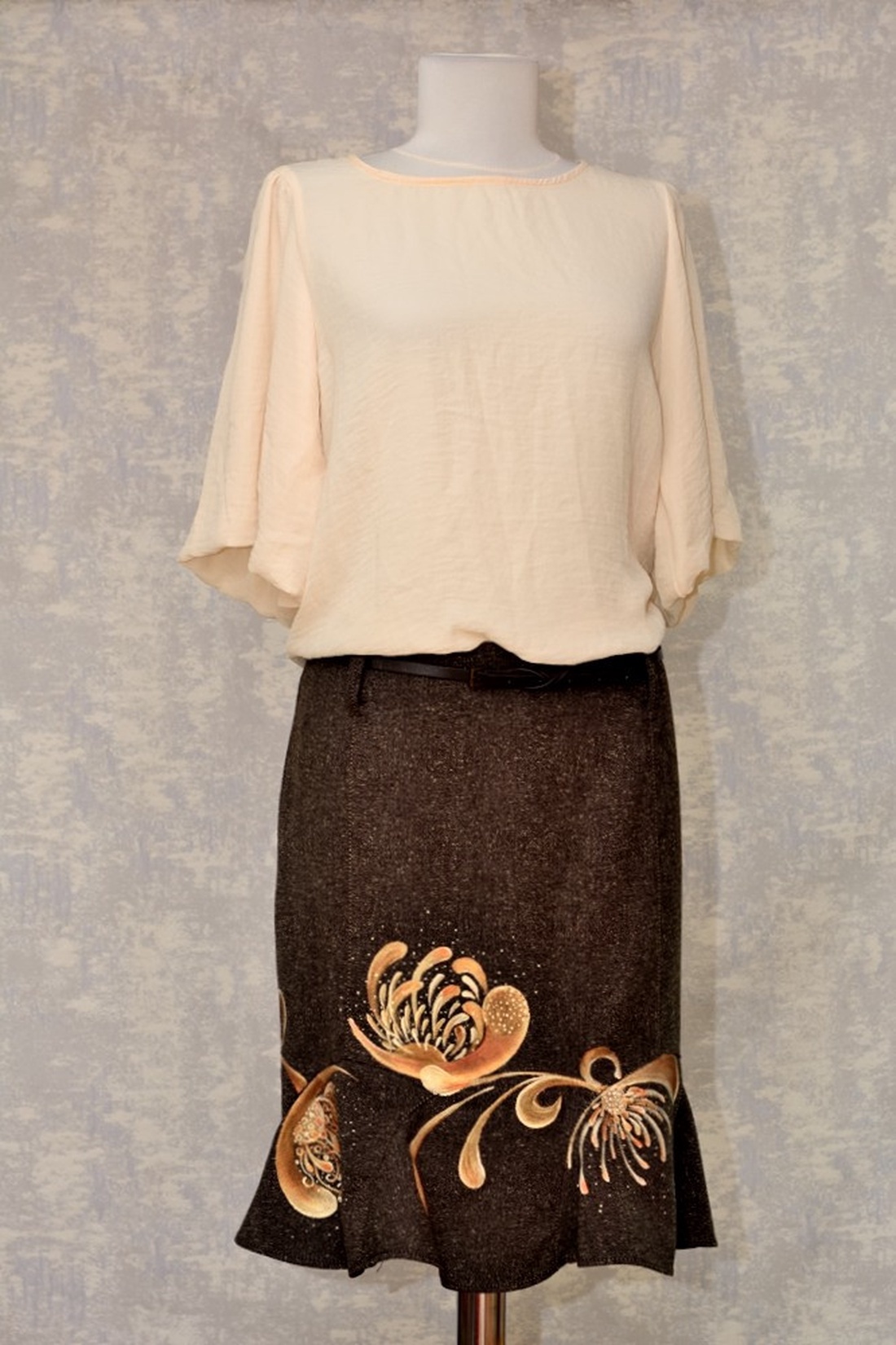 Fustă cu pictură florală, unicat - îmbrăcăminte și modă - haine damă - fustă damă - Artynos.ro