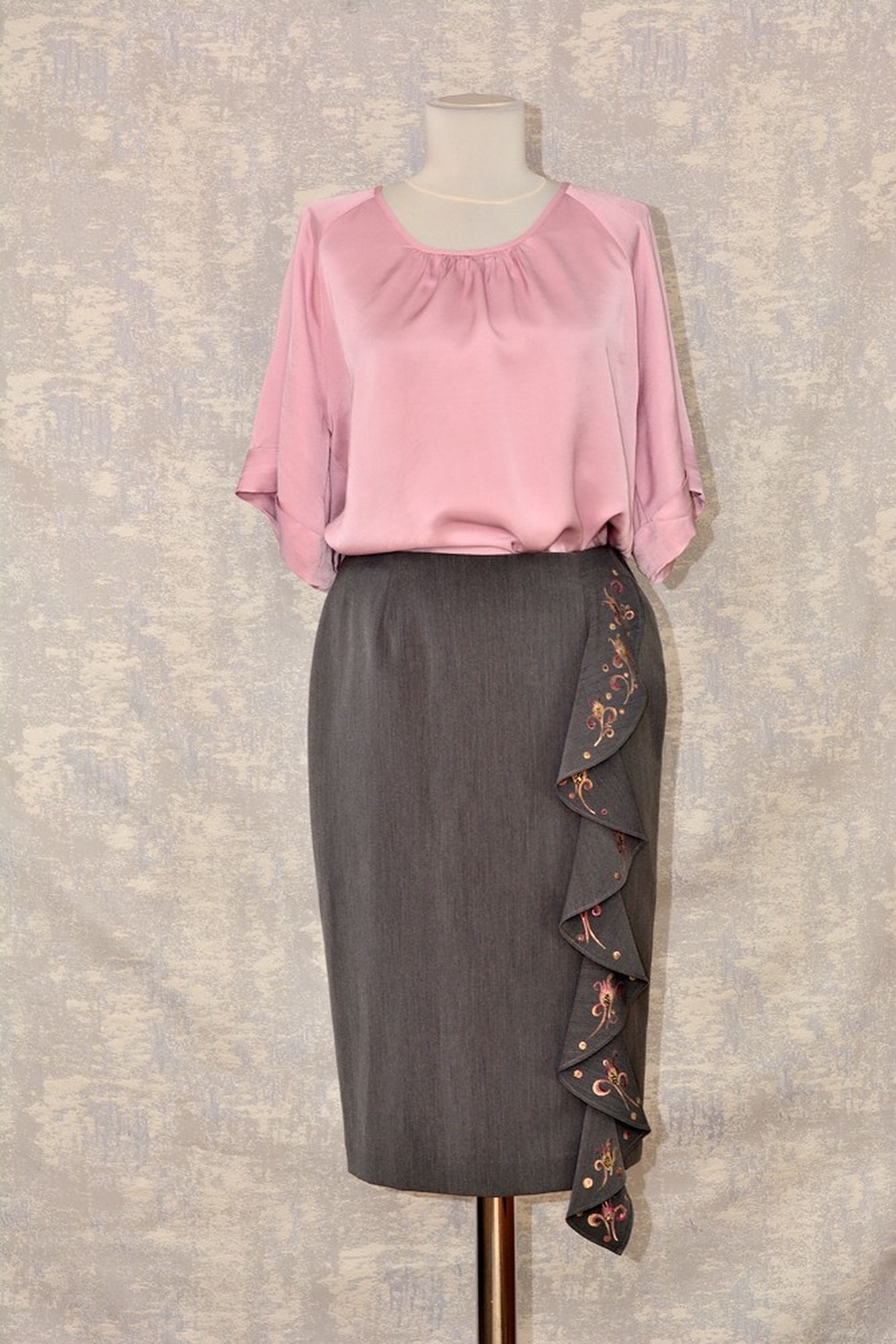 Fustă cu pictură florală, unicat - îmbrăcăminte și modă - haine damă - fustă damă - Artynos.ro