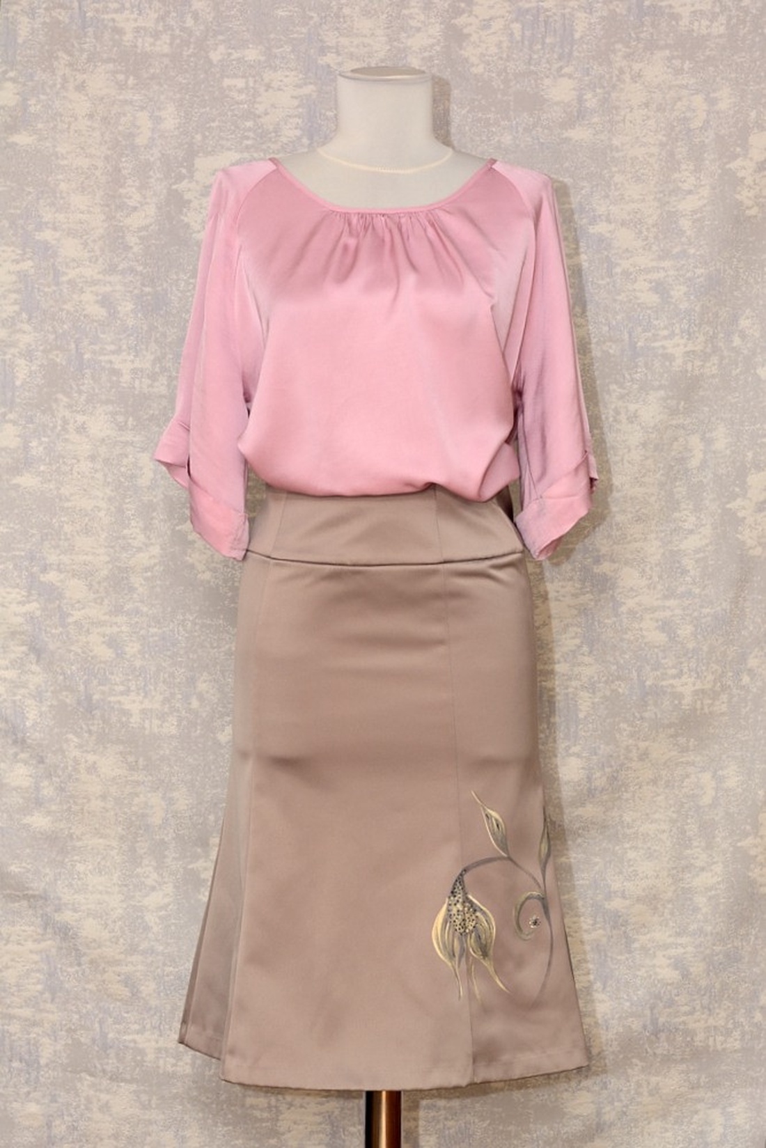 Fustă cu pictură florală, unicat - îmbrăcăminte și modă - haine damă - fustă damă - Artynos.ro