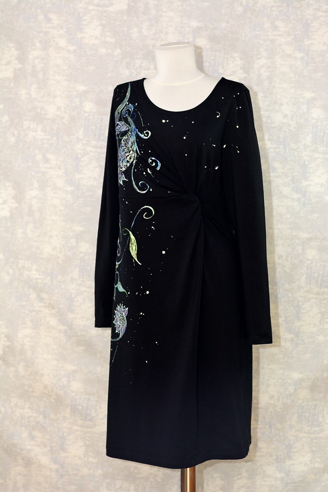 Rochie cu pictură florlală, unicat - îmbrăcăminte și modă - haine damă - rochie, dintr-o bucată - Artynos.ro