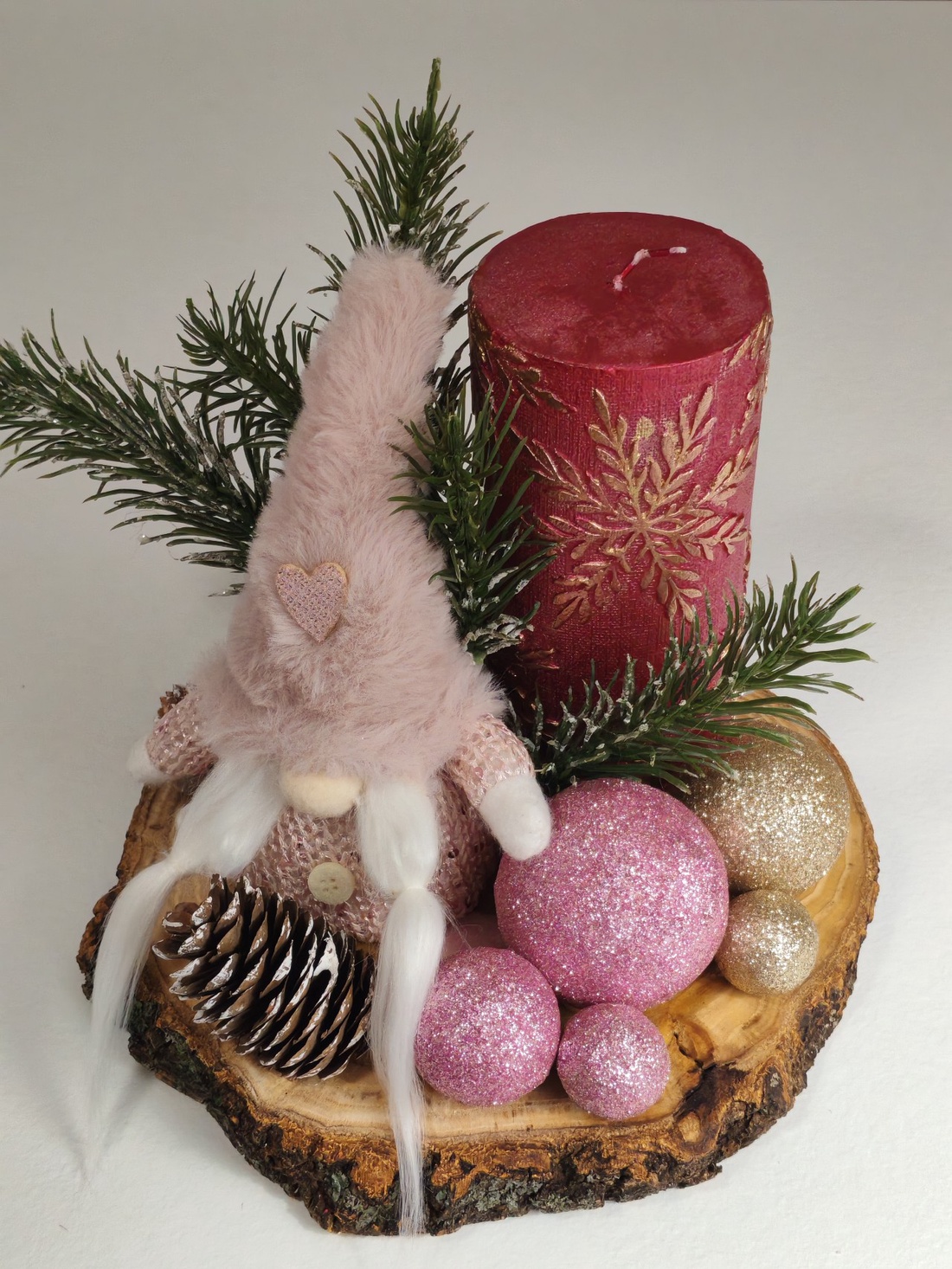 Aranjament decorativ de Crăciun cu spiriduș și lumânare  Roz și Auriu - crăciun - cadouri de moș crăciun - cadouri de moș crăciun - Artynos.ro