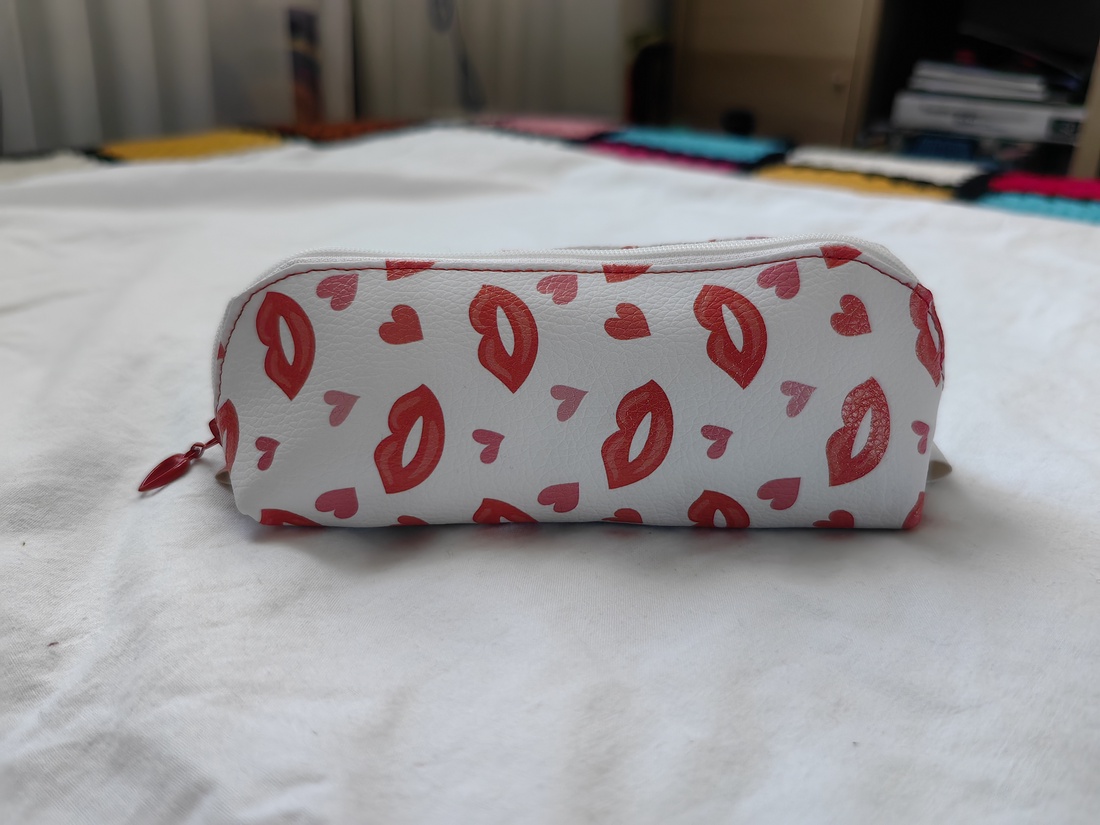 Penar / portfard handmade  - genți și portofele - genți cosmetice - Artynos.ro